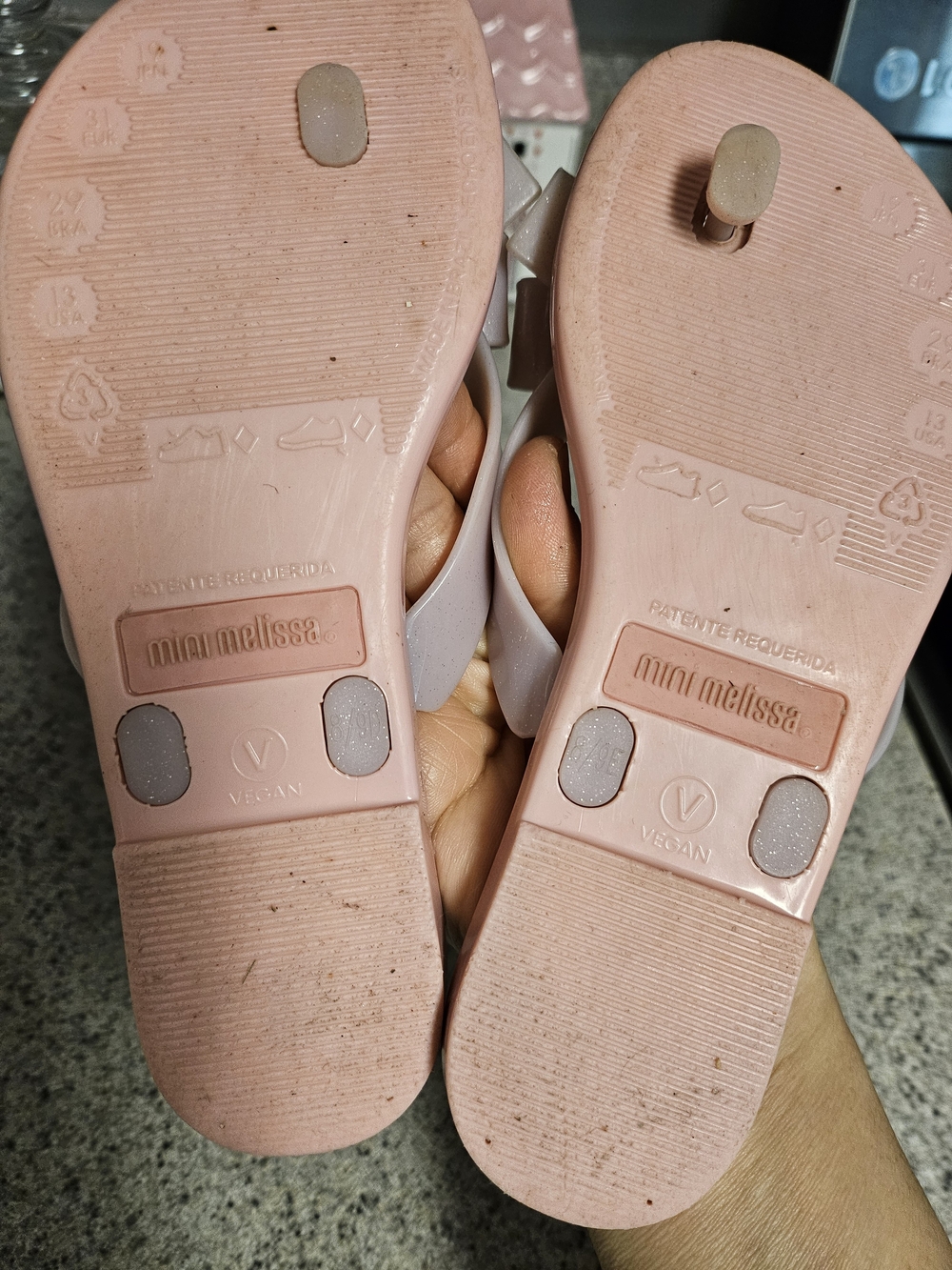 Mini Melissa Girls' Pink Heart Bow Jelly Sandals - Picture 5 of 7